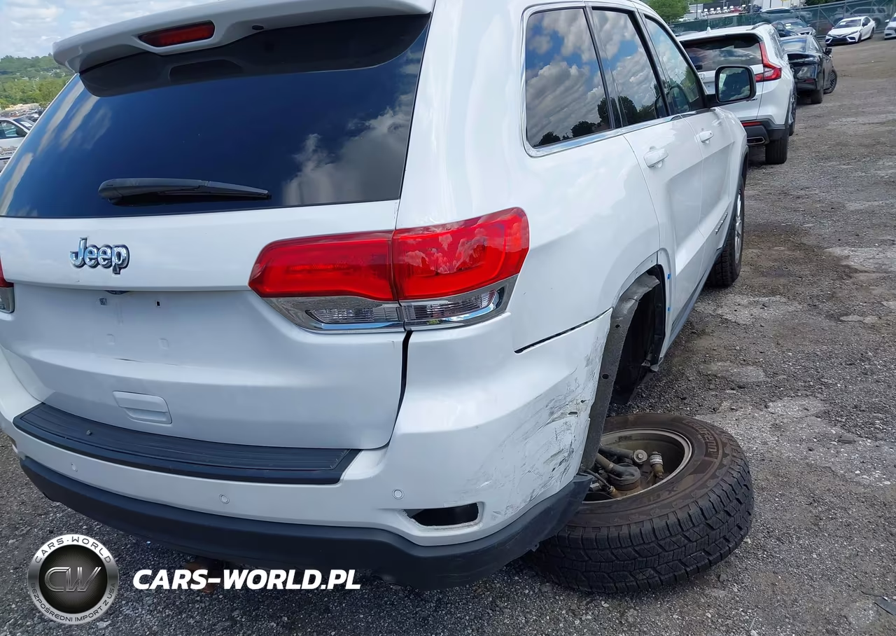 2018 Jeep Grand Cherokee Laredo E 4X4 VIN:1C4RJFAG3JC443763 - 6