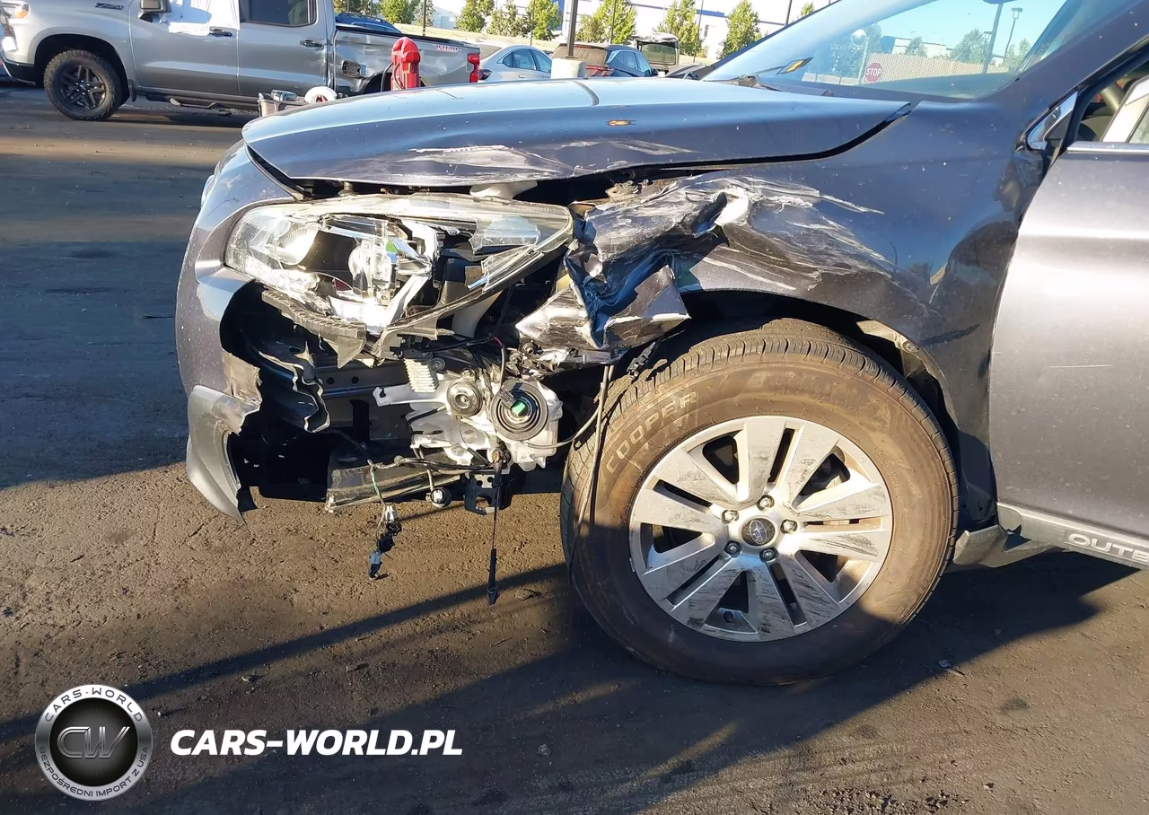 2015 Subaru Outback 2.5I Premium VIN:4S4BSACC6F3318870 - 6