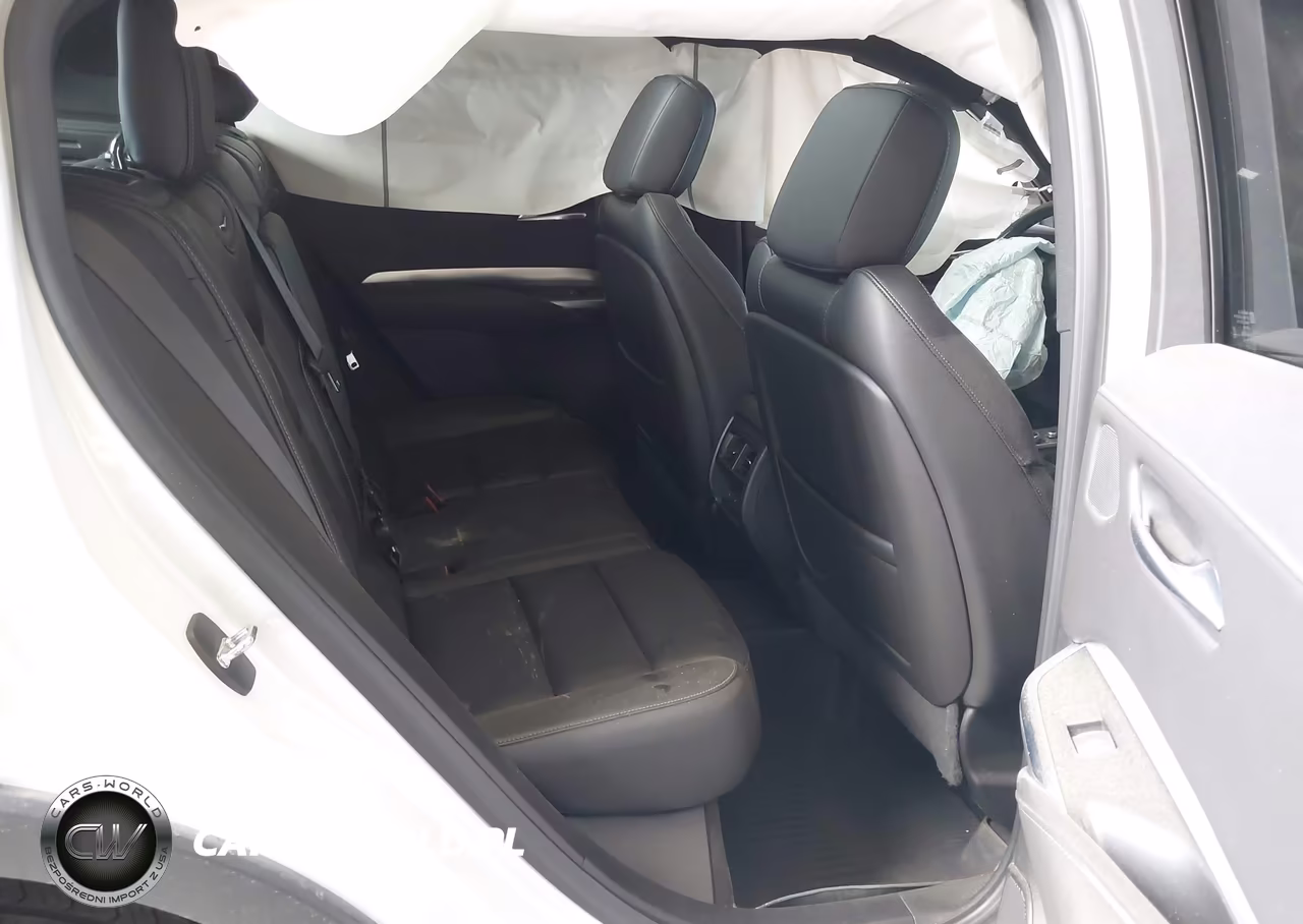 2019 Cadillac Xt4 Premium Luxury VIN:1GYFZDR43KF123718 - 8