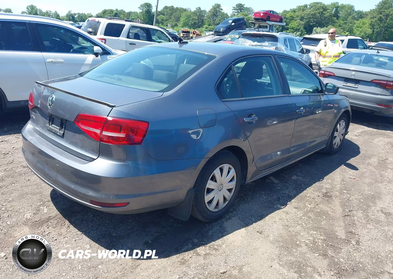 2015 Volkswagen Jetta 2.0L S VIN:3VW2K7AJ1FM336410 - 4