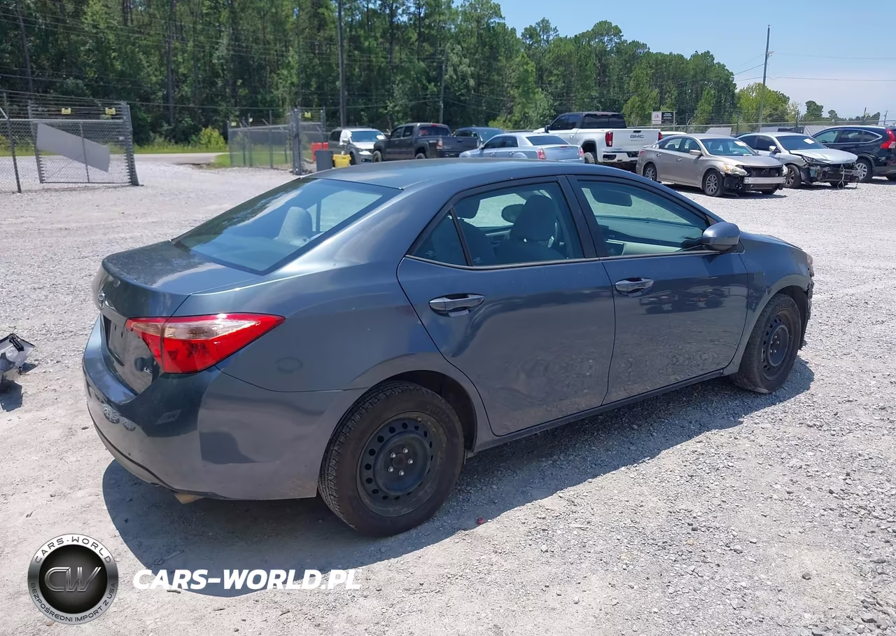 2019 Toyota Corolla Le VIN:5YFBURHE2KP882007 - 4