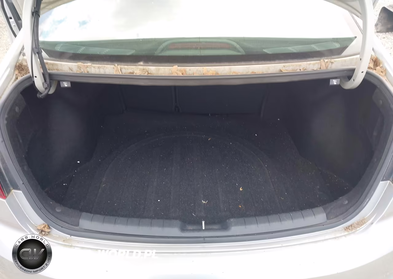 2020 Hyundai Elantra Sel VIN:5NPD84LF4LH555901 - 12