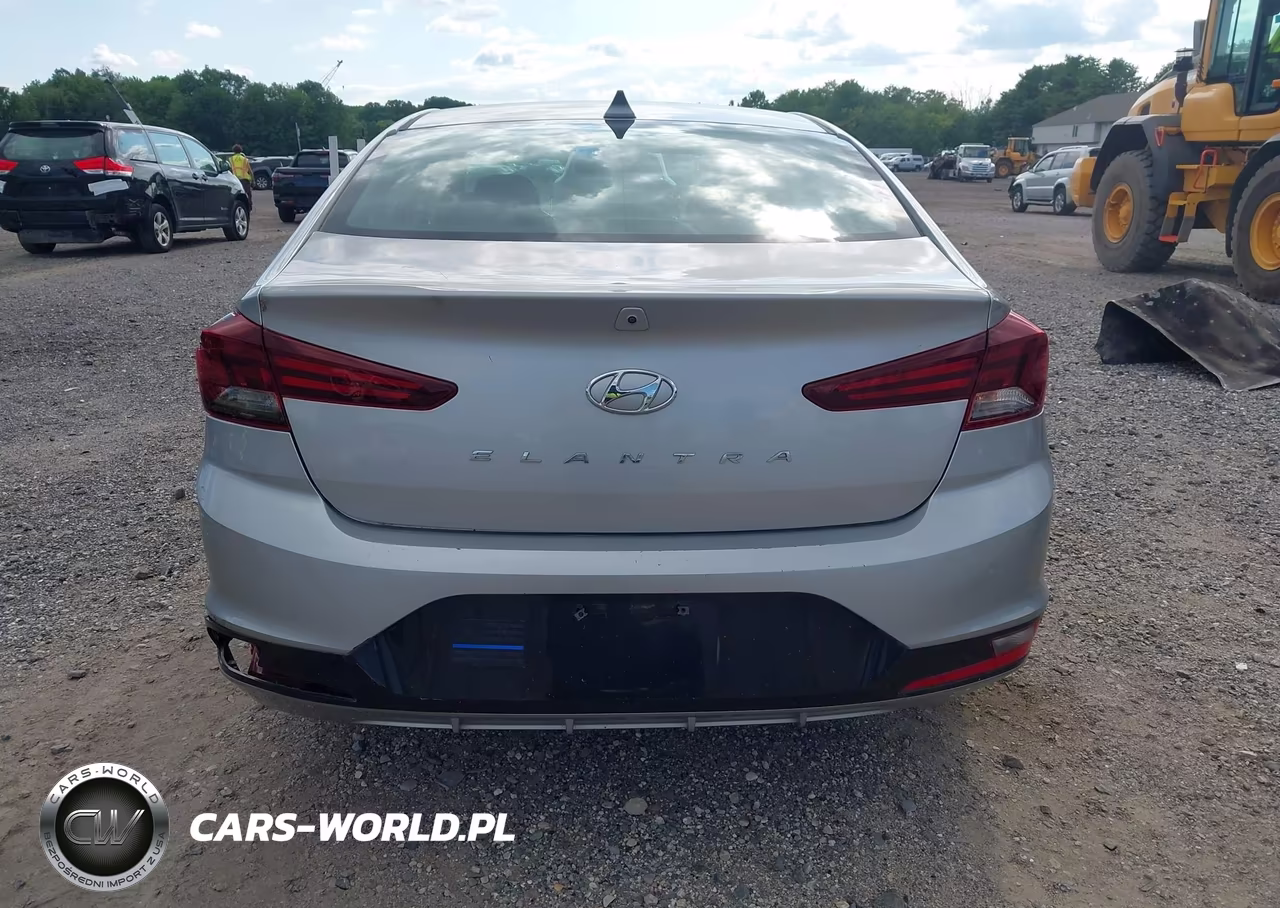 2020 Hyundai Elantra Sel VIN:5NPD84LF4LH555901 - 19