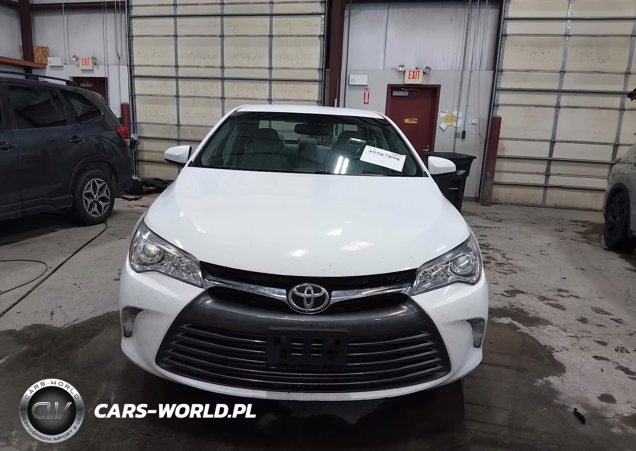 2015 Toyota Camry Le VIN:4T1BF1FK0FU492838 - 13