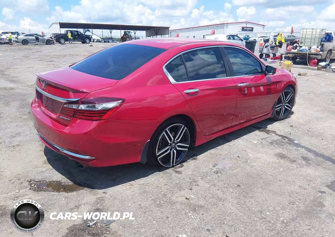 2016 Honda Accord Sport VIN:1HGCR2F52GA178404 - 4