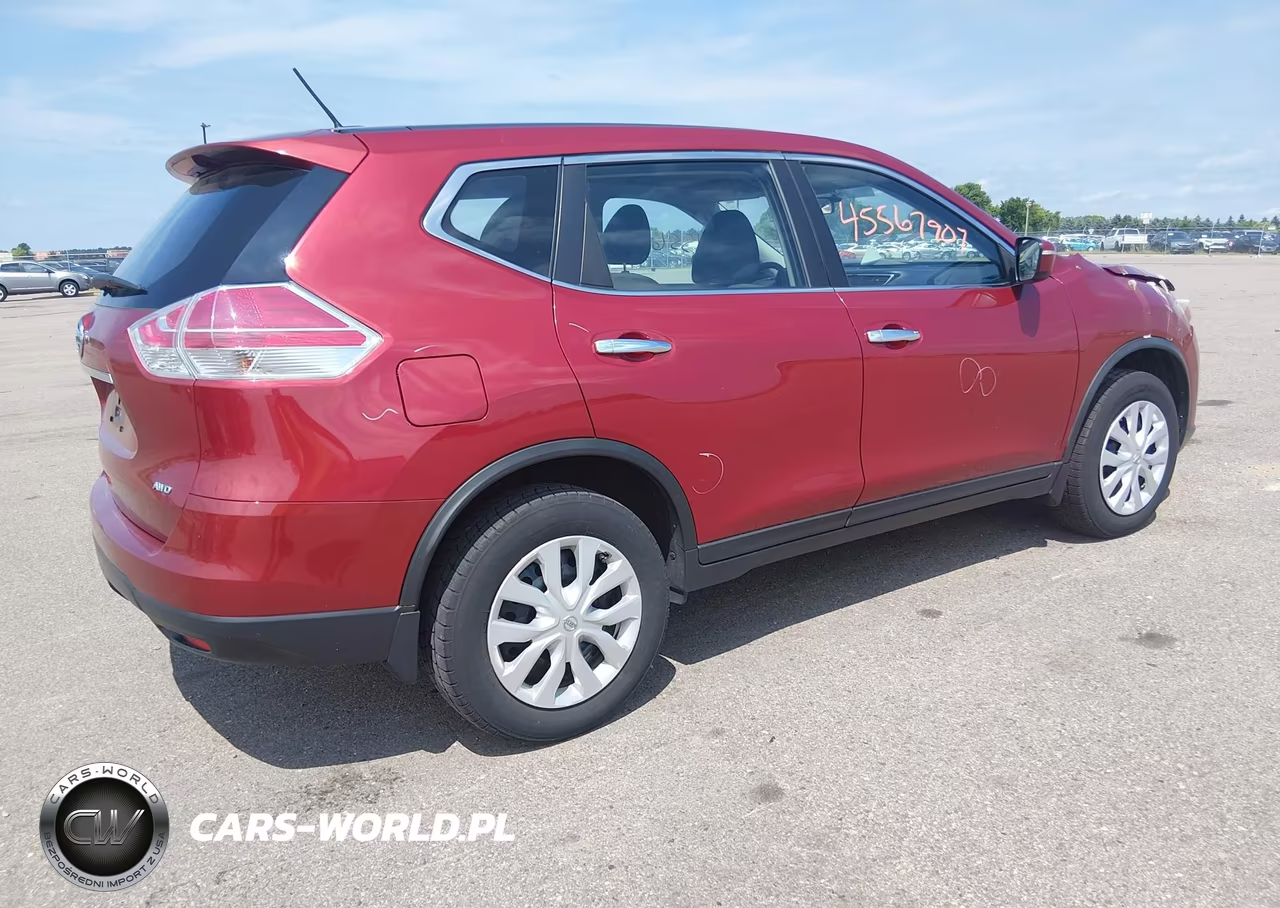 2015 Nissan Rogue S VIN:KNMAT2MV5FP589575 - 4
