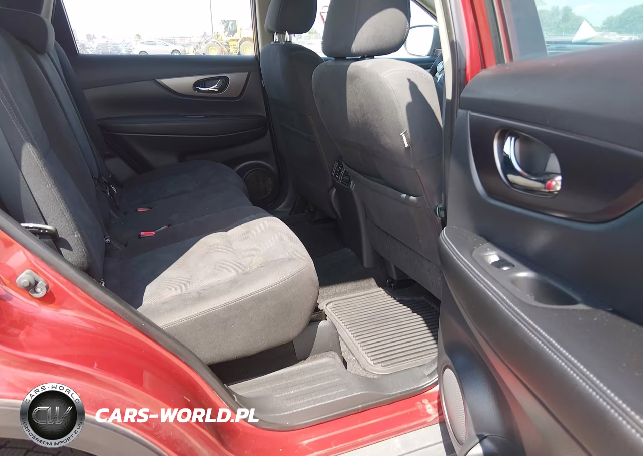 2015 Nissan Rogue S VIN:KNMAT2MV5FP589575 - 8