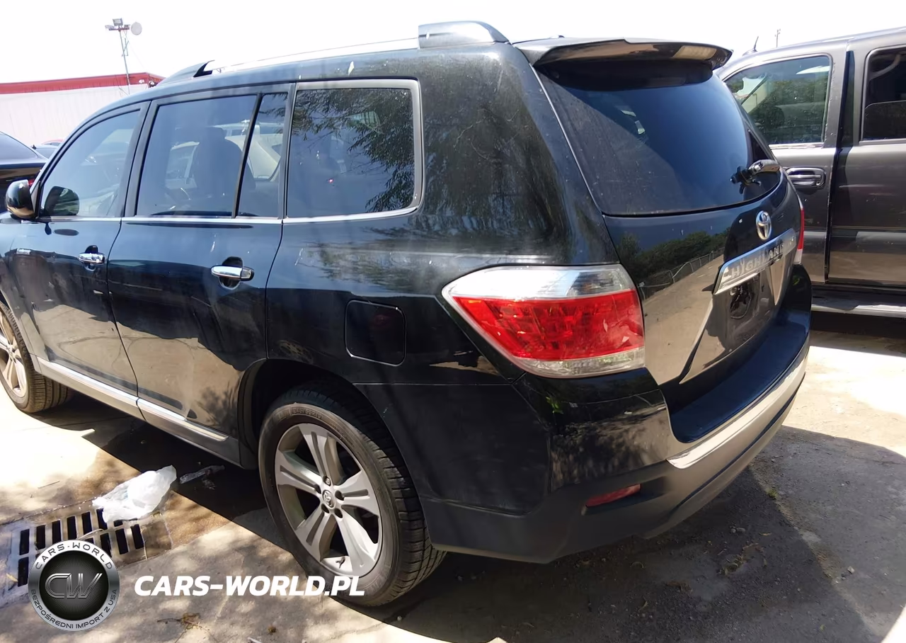 2011 Toyota Highlander Limited V6 VIN:5TDYK3EH6BS030973 - 3