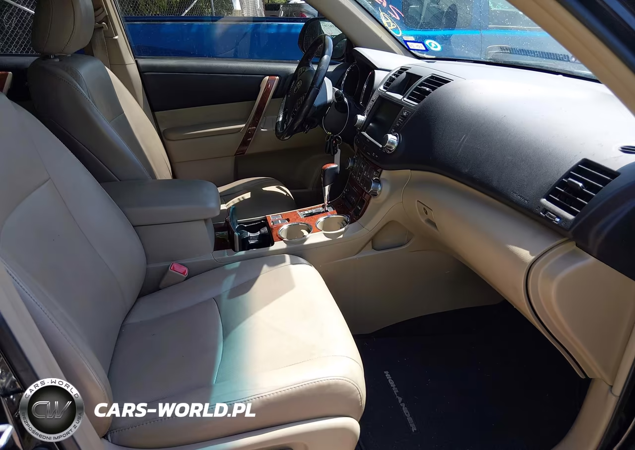 2011 Toyota Highlander Limited V6 VIN:5TDYK3EH6BS030973 - 5