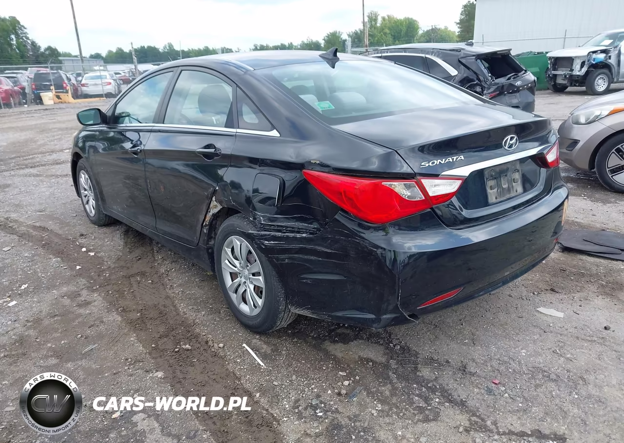 2011 Hyundai Sonata Gls VIN:5NPEB4AC7BH017075 - 3
