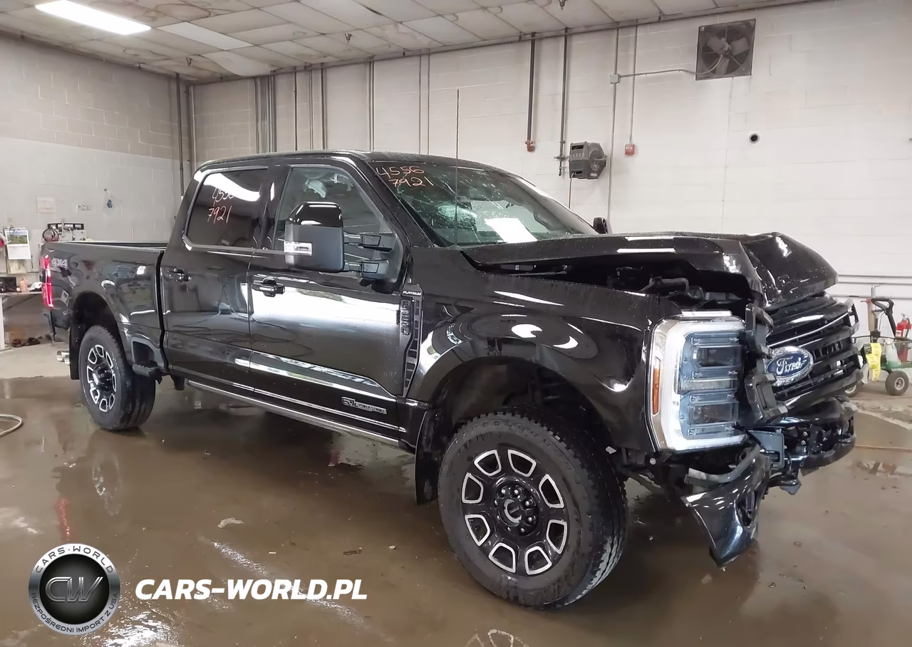 2026 Ford F-250 Platinum – zdjęcie 1 z 15
