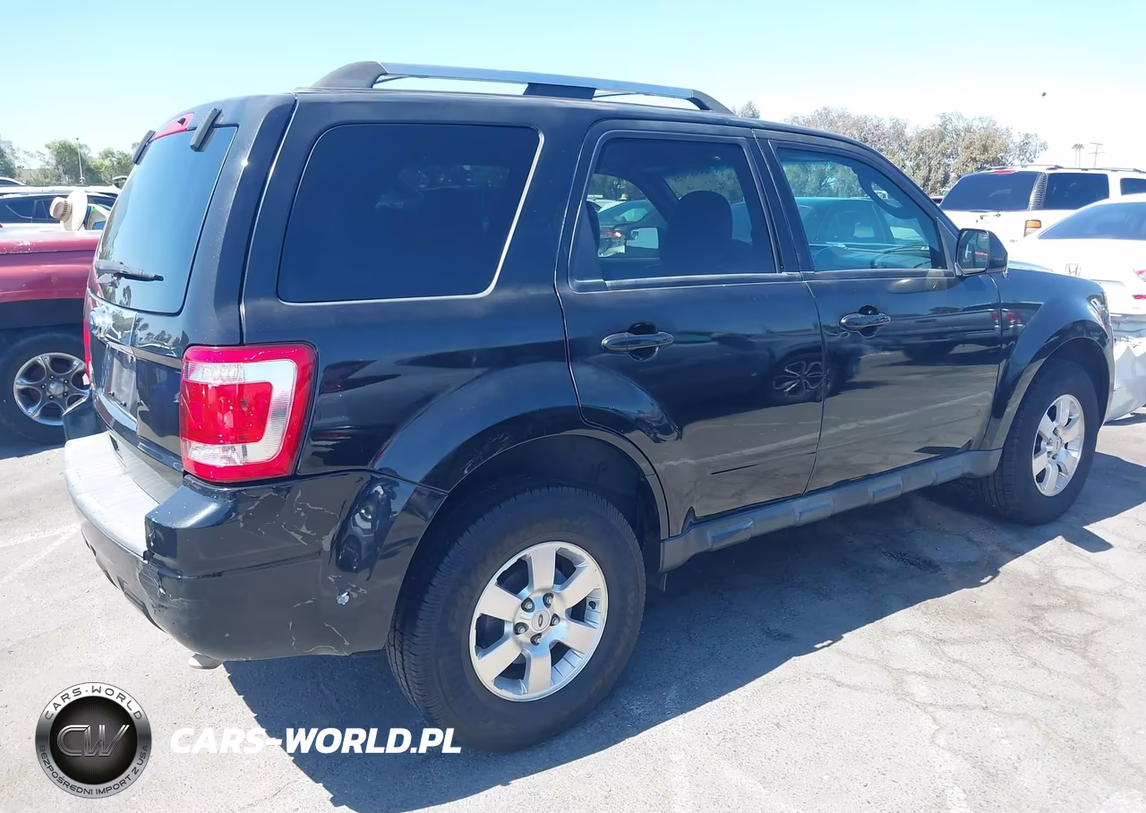 2011 Ford Escape Limited VIN:1FMCU0E71BKB48412 - 4