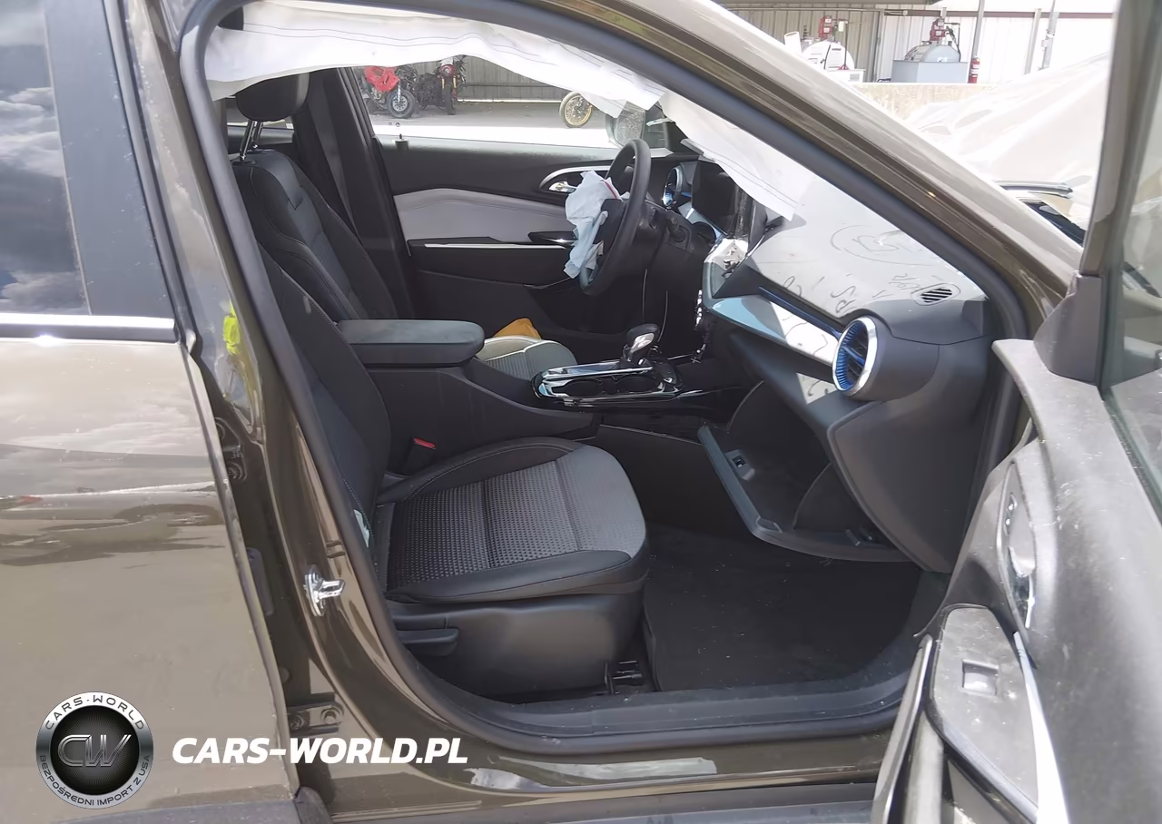 2024 Chevrolet Trax Fwd Lt VIN:KL77LHE23RC111505 - 5