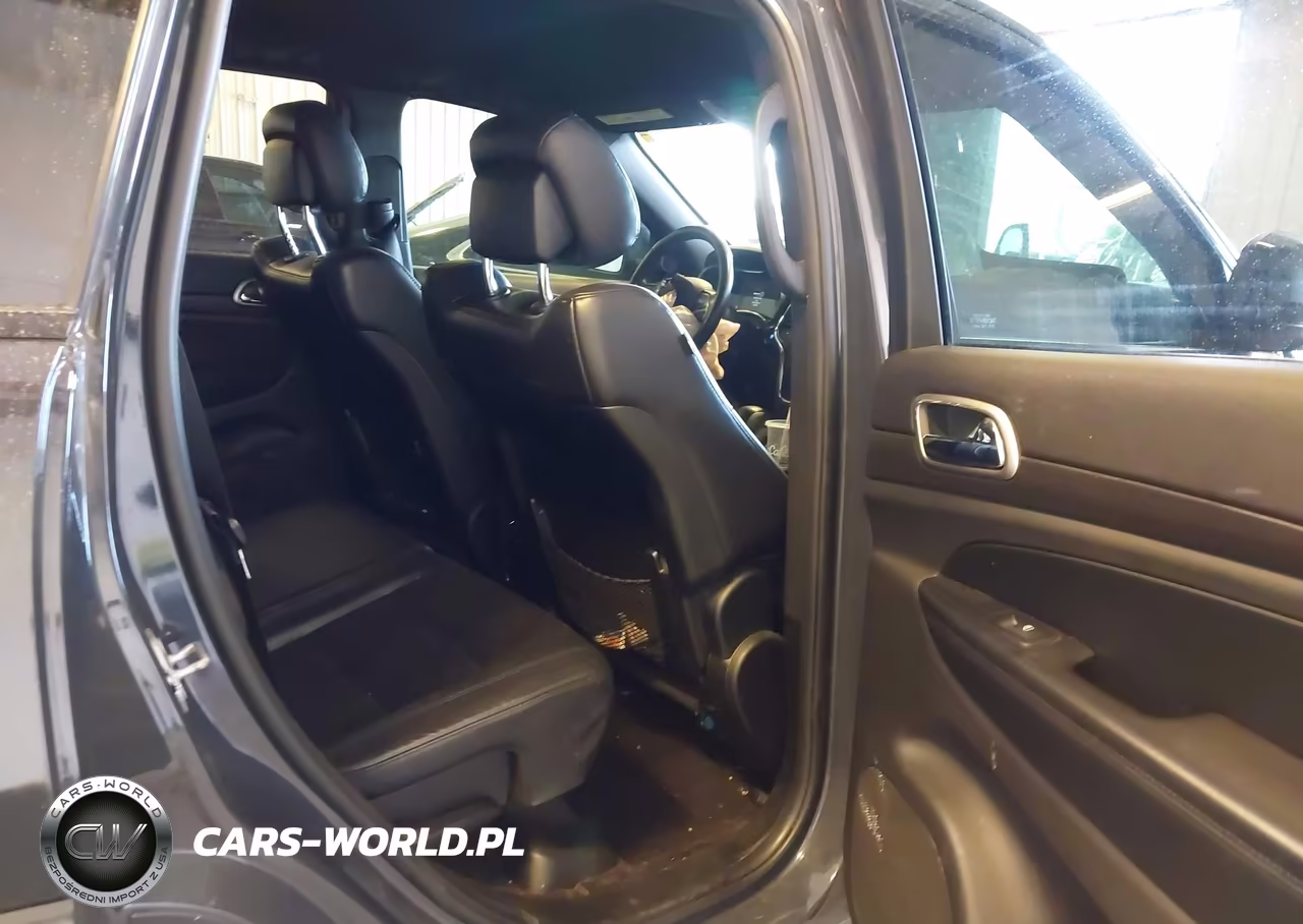 2018 Jeep Grand Cherokee Altitude 4X4 VIN:1C4RJFAG7JC156488 - 8