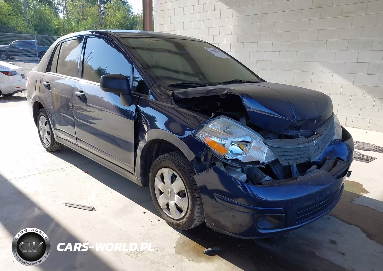 2011 Nissan Versa 1.6 Base