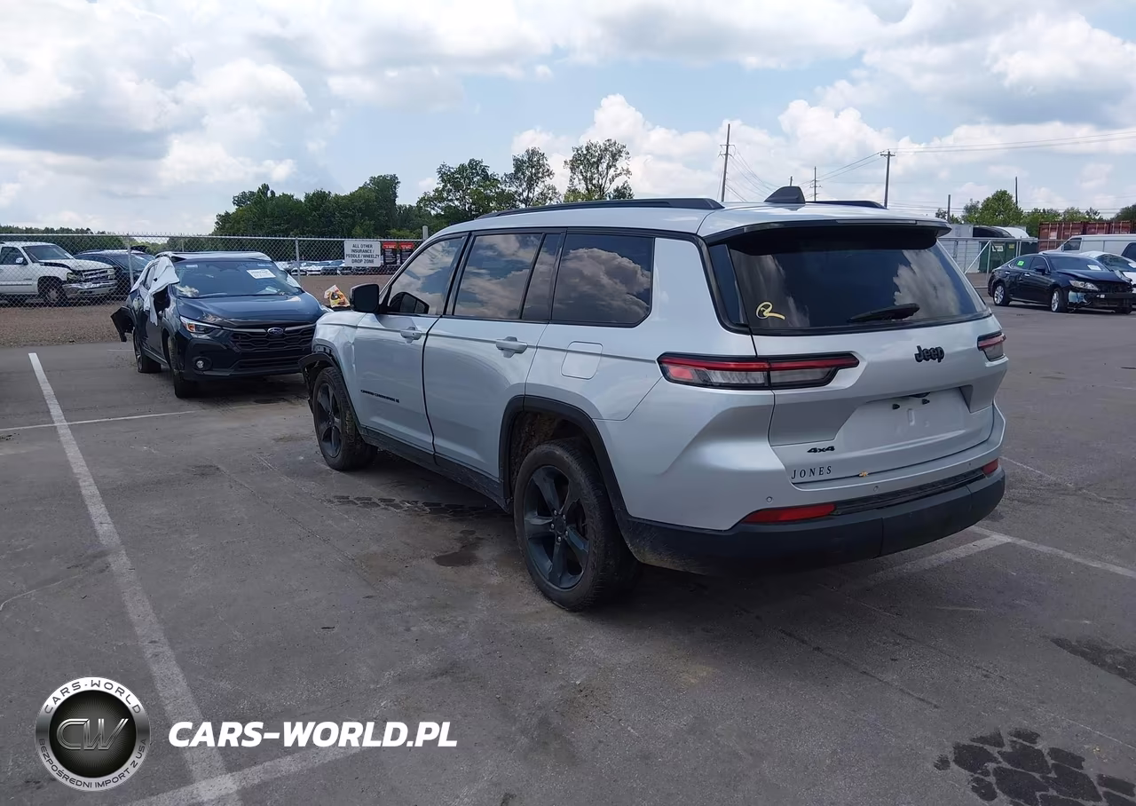 2023 Jeep Grand Cherokee L Altitude 4X4 VIN:1C4RJKAG2P8875619 - 3