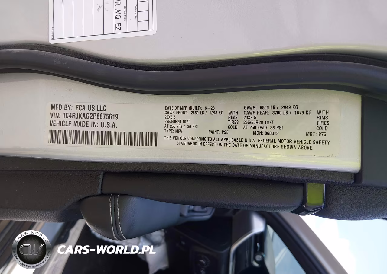 2023 Jeep Grand Cherokee L Altitude 4X4 VIN:1C4RJKAG2P8875619 - 9