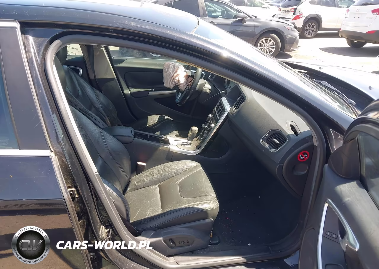 2012 Volvo S60 T5-T5 W-Moonroof VIN:YV1622FS4C2099143 - 5