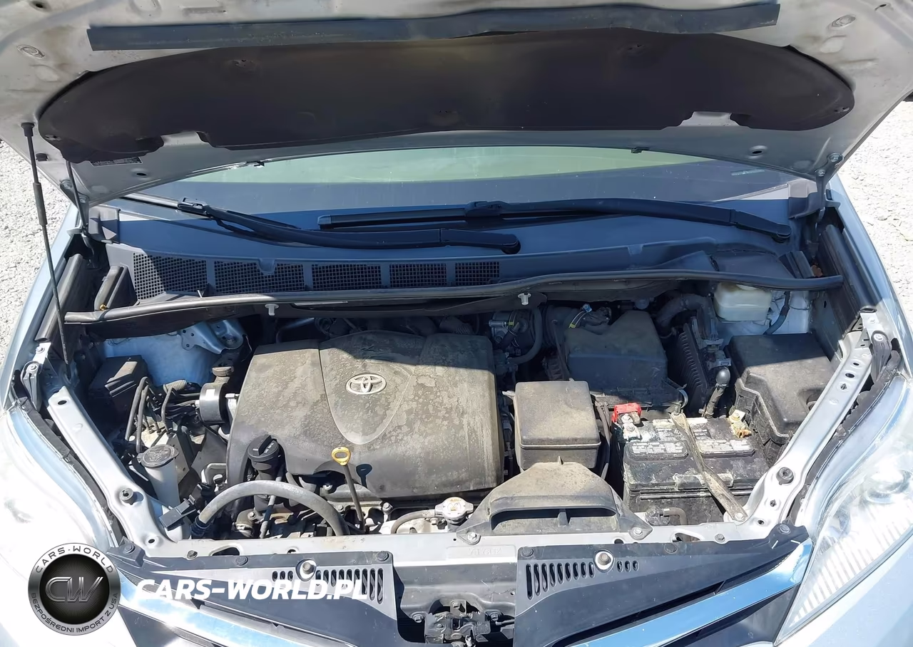 2019 Toyota Sienna Le 8 Passenger VIN:5TDKZ3DC3KS016052 - 10