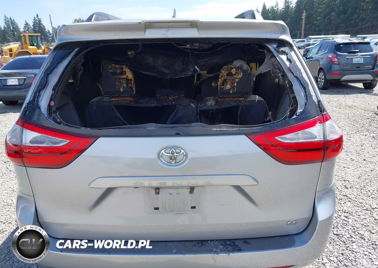 2019 Toyota Sienna Le 8 Passenger VIN:5TDKZ3DC3KS016052 - 6