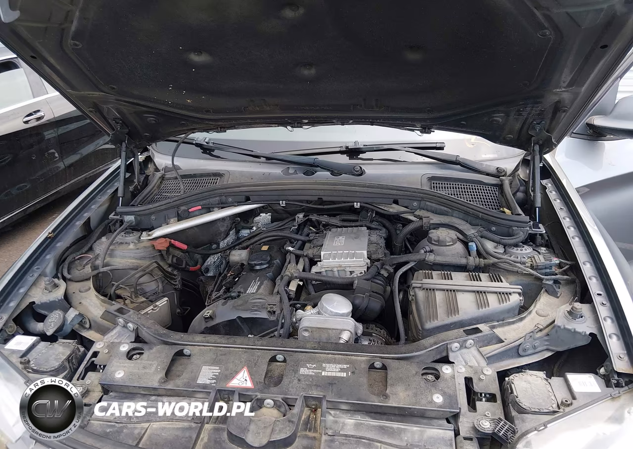 2011 BMW X3 xDrive28I VIN:5UXWX5C51BL710566 - 9