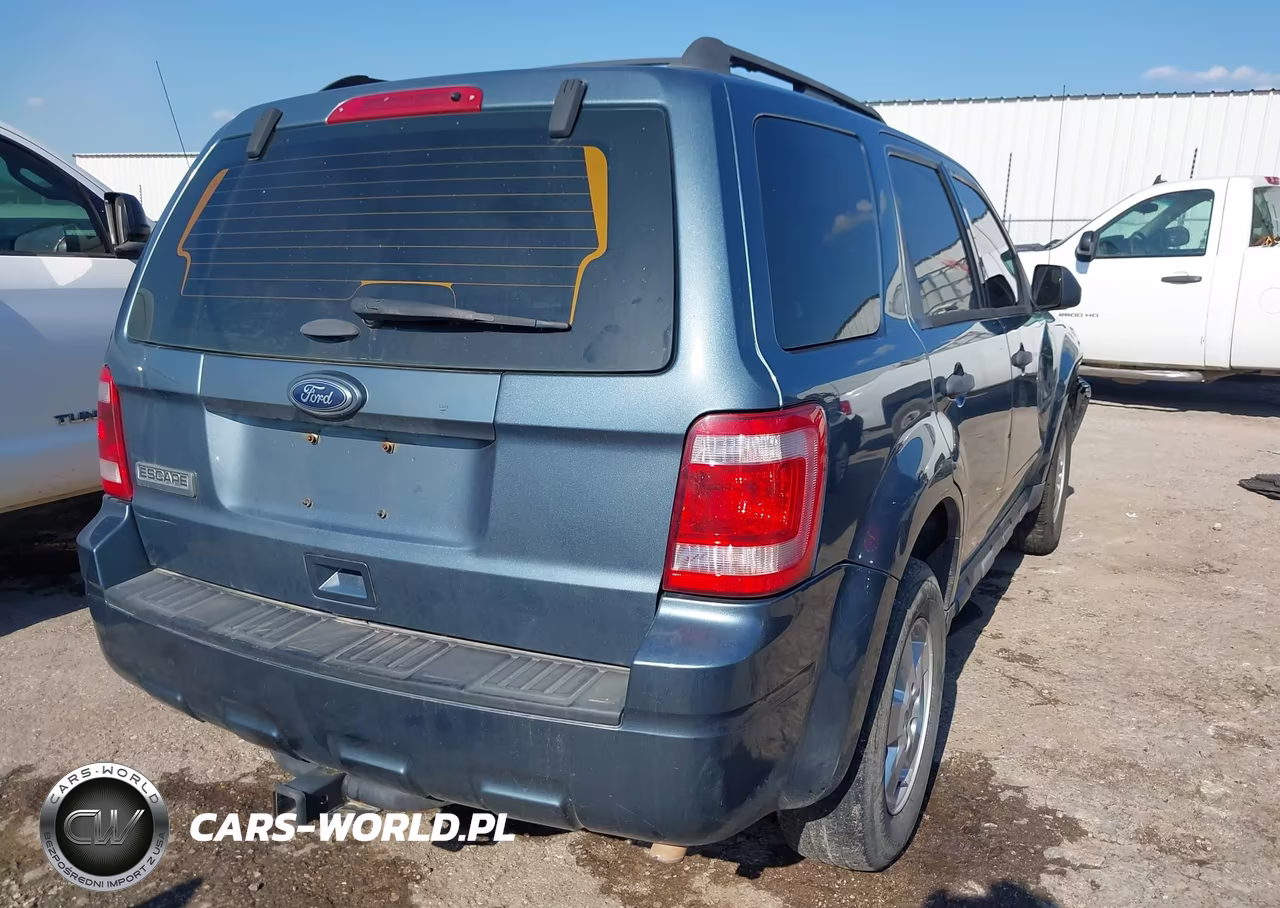 2012 Ford Escape Xls VIN:1FMCU0C73CKA22167 - 4