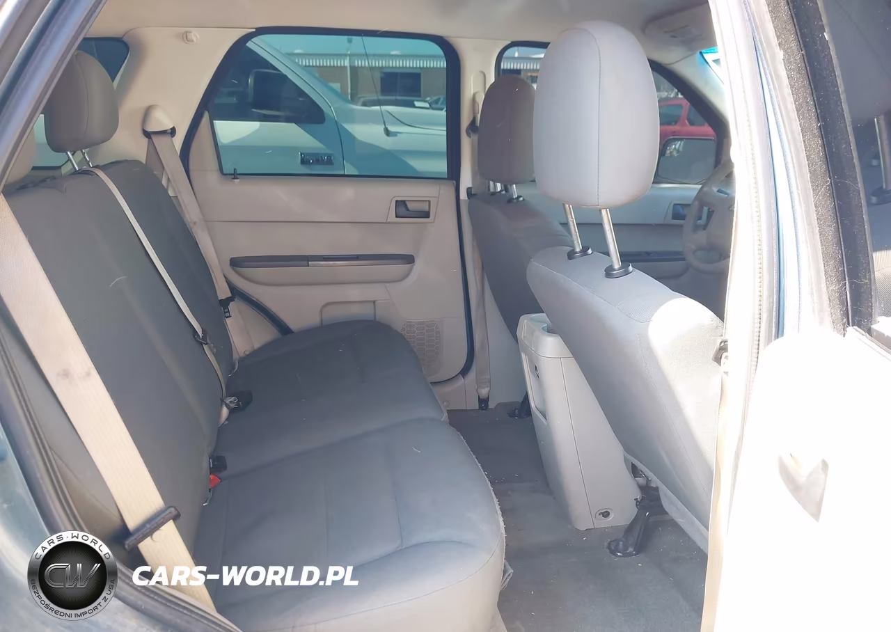 2012 Ford Escape Xls VIN:1FMCU0C73CKA22167 - 8
