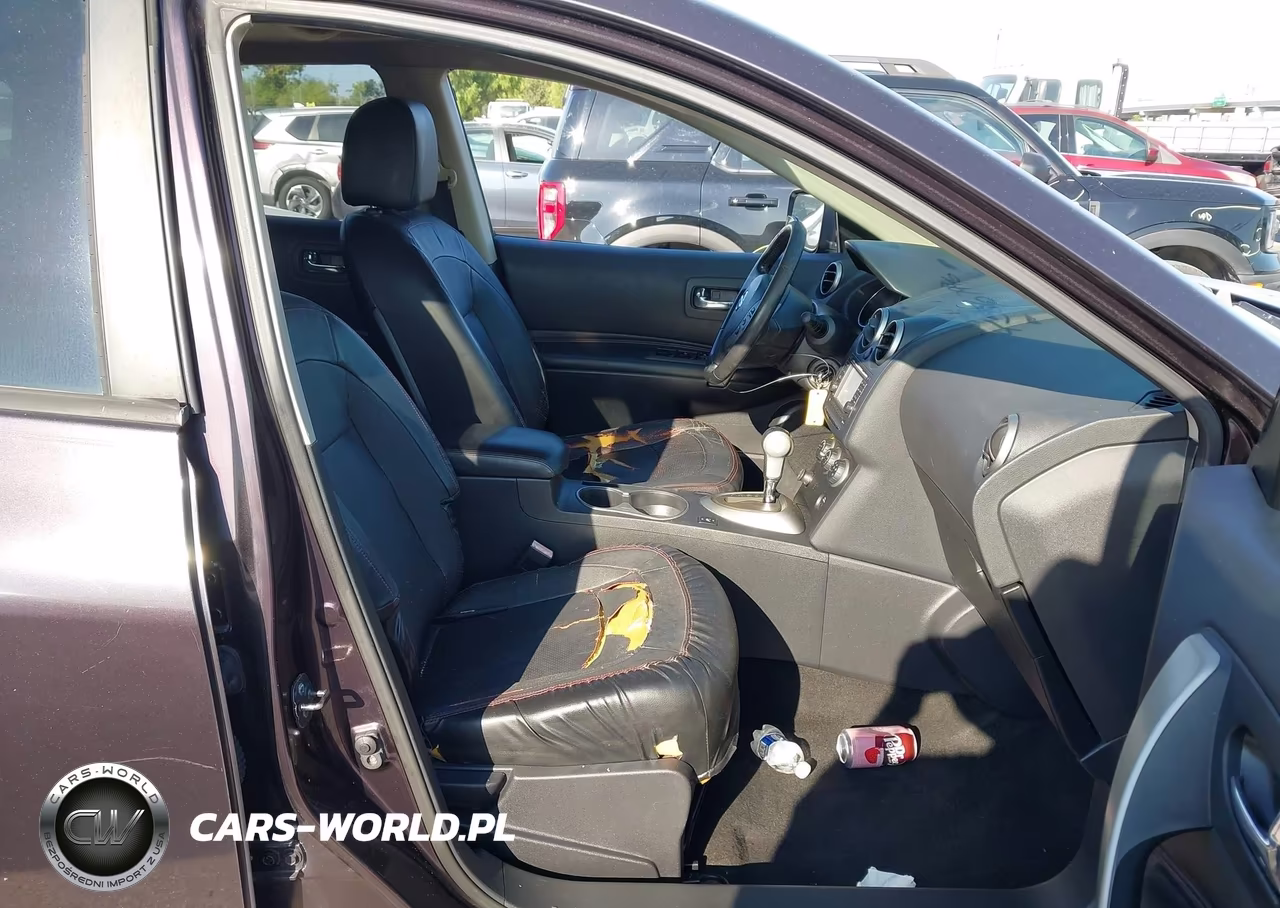 2011 Nissan Rogue Sv VIN:JN8AS5MT8BW185144 - 5