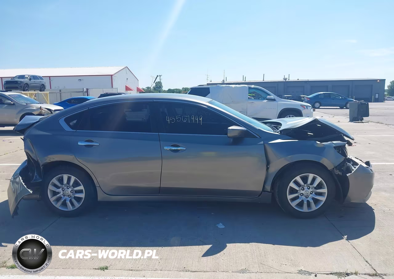 2016 Nissan Altima 2.5 S VIN:1N4AL3AP6GN310584 - 13