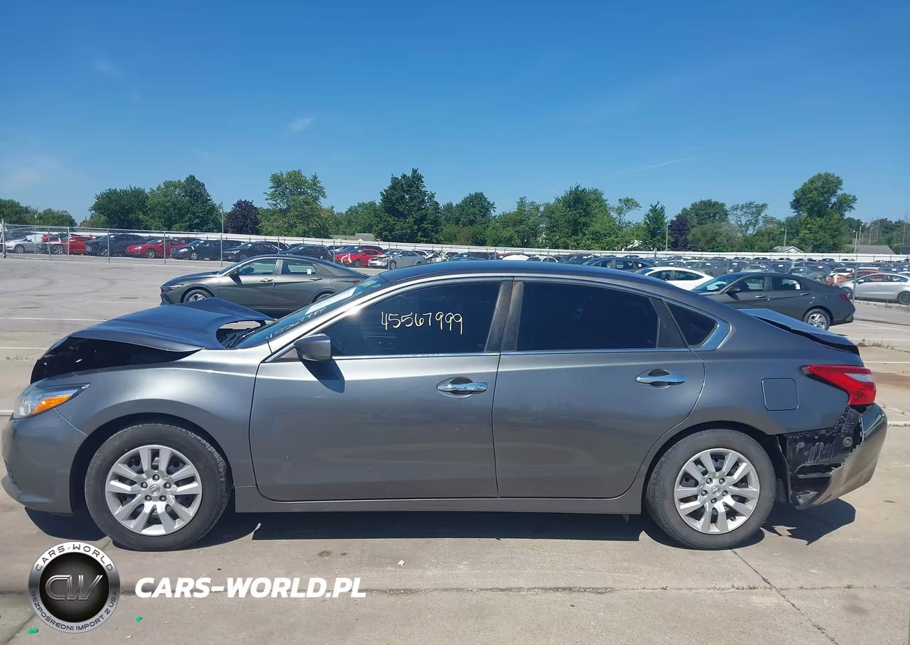 2016 Nissan Altima 2.5 S VIN:1N4AL3AP6GN310584 - 14