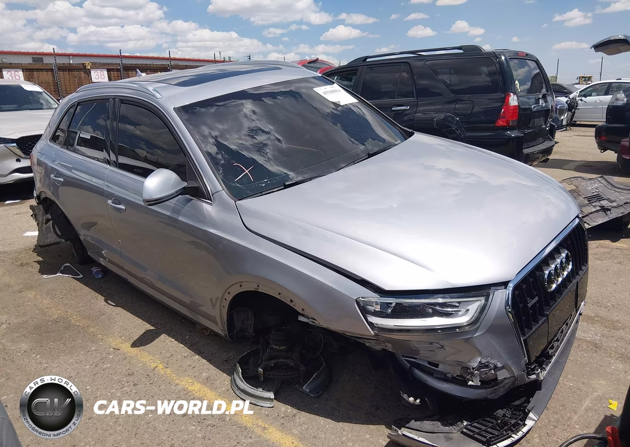 2015 Audi Q3 2.0T Premium Plus VIN:WA1EFCFS8FR006061 - 13