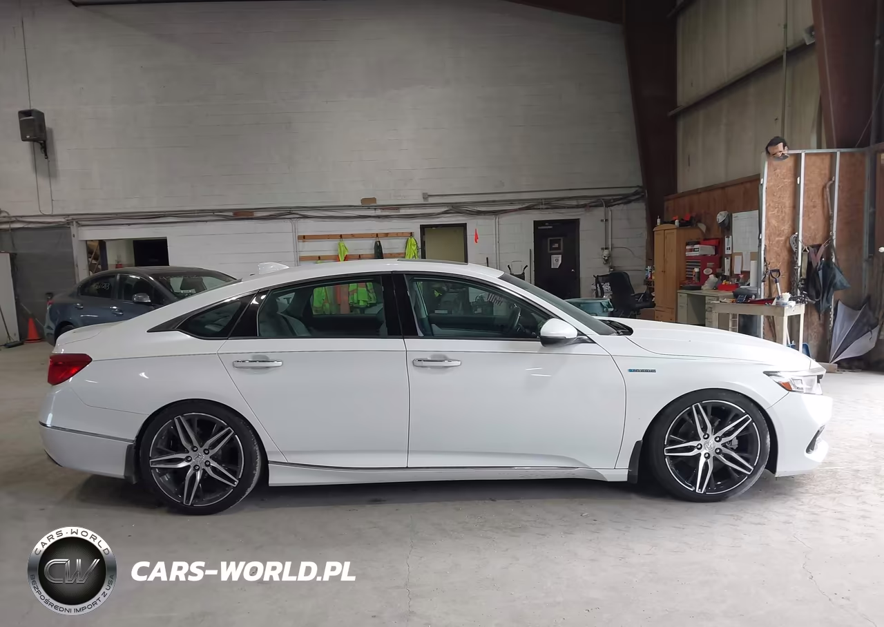 2022 Honda Accord Hybrid Touring VIN:1HGCV3F92NA031307 - 13