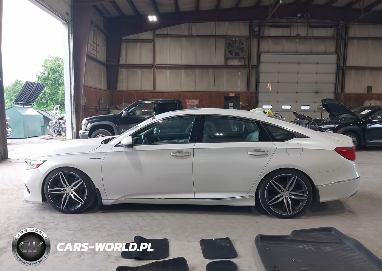 2022 Honda Accord Hybrid Touring VIN:1HGCV3F92NA031307 - 14