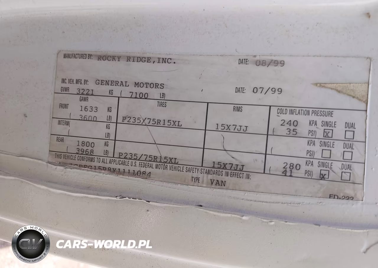2000 Chevrolet Express Upfitter Pkg. VIN:1GBFG15R8Y1111084 - 9