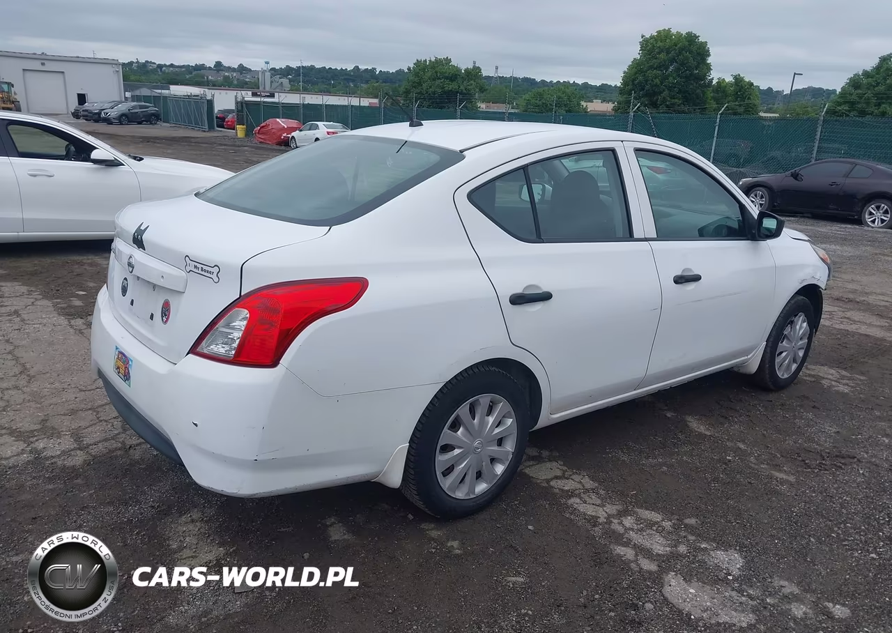 2016 Nissan Versa 1.6 S VIN:3N1CN7AP9GL896172 - 4