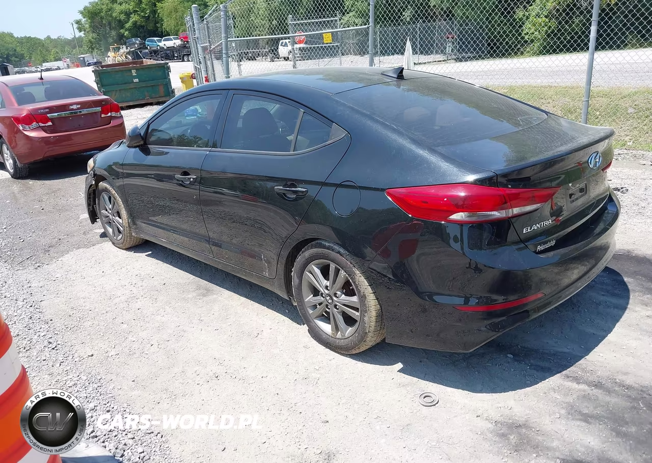 2017 Hyundai Elantra Value Edition VIN:5NPD84LF9HH118886 - 3