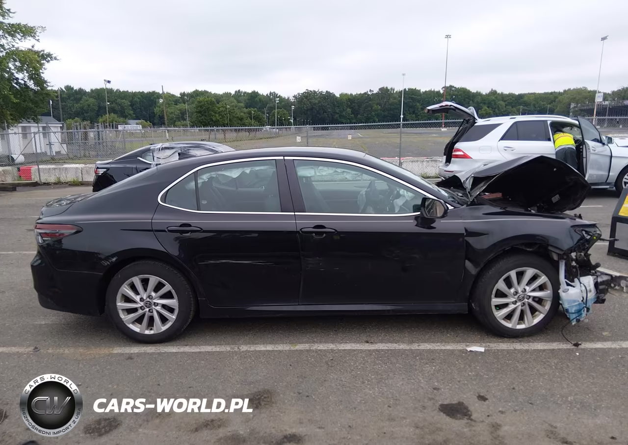 2023 Toyota Camry Le VIN:4T1C11AK7PU112941 - 13