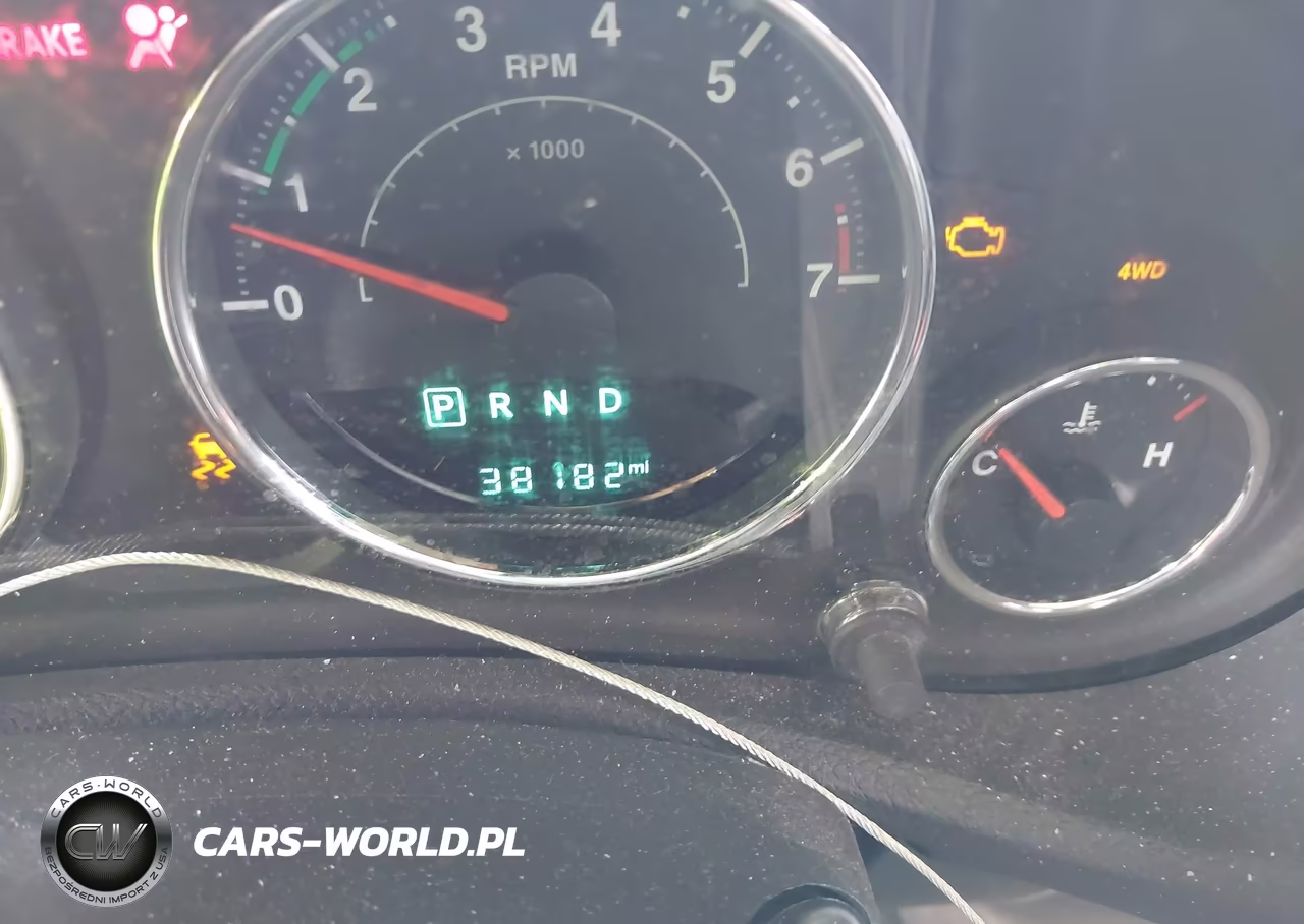 2017 Jeep Wrangler Unlimited Rubicon VIN:1C4BJWFGXHL673255 - 15