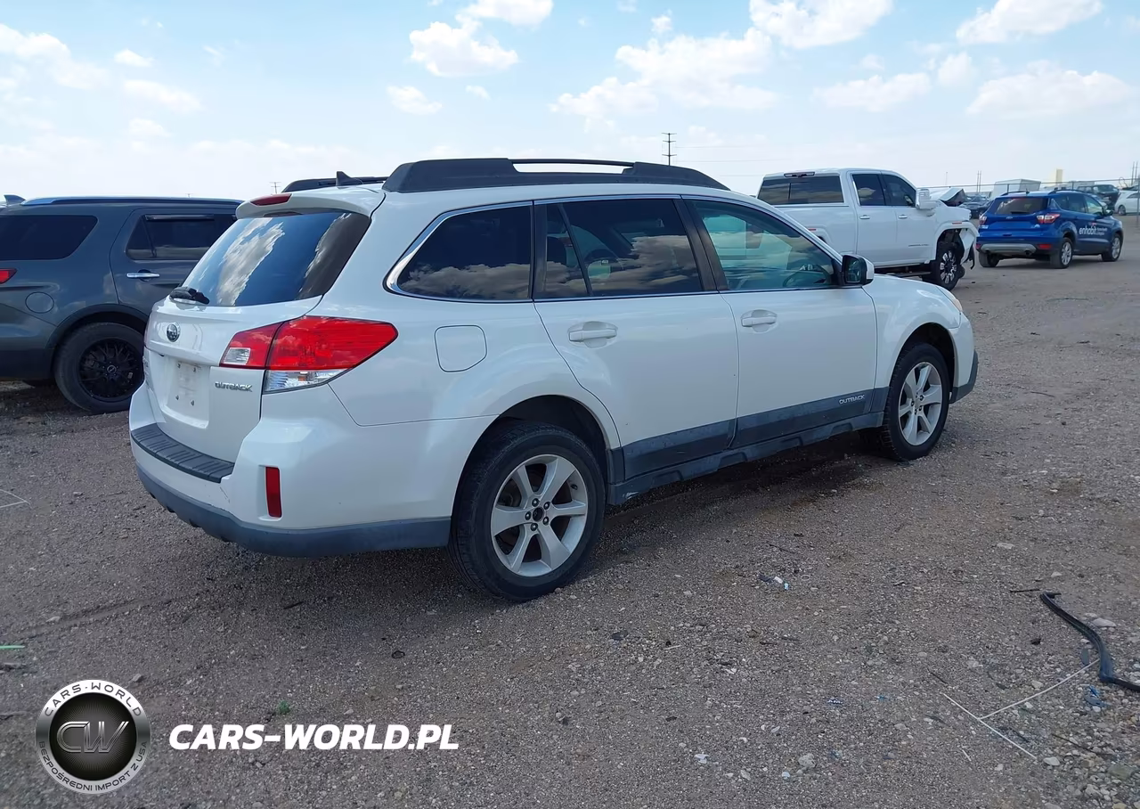 2014 Subaru Outback 2.5I Premium VIN:4S4BRCDC9E3298716 - 4