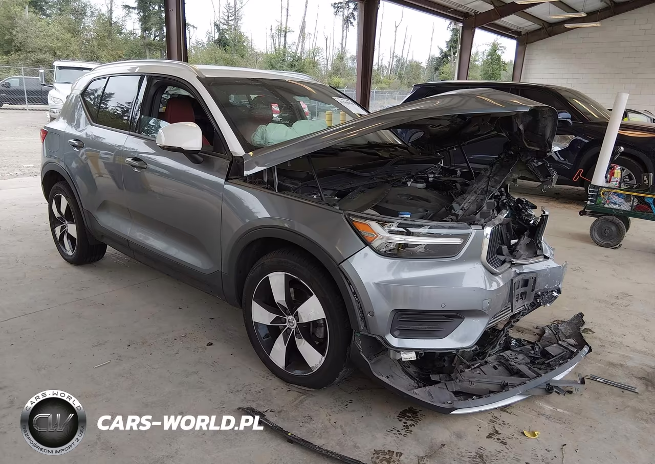 2019 Volvo Xc40 T5 Momentum
