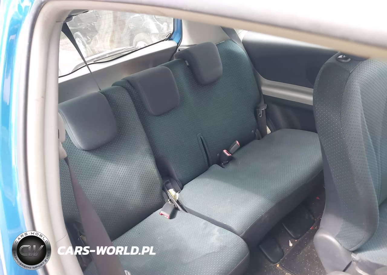 2008 Toyota Yaris VIN:JTDJT903085207044 - 8