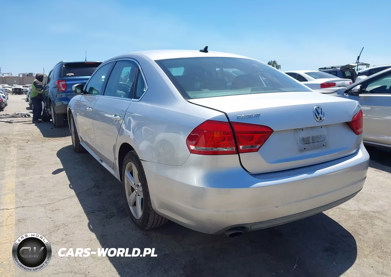 2013 Volkswagen Passat 2.5L Se VIN:1VWBH7A31DC066996 - 3