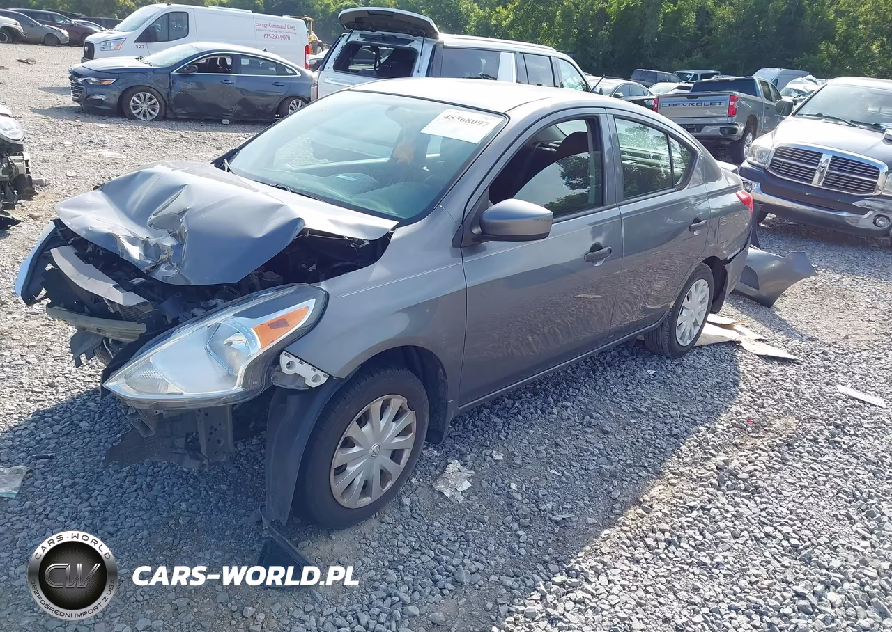 2018 Nissan Versa 1.6 S+ VIN:3N1CN7AP7JL825205 - 2
