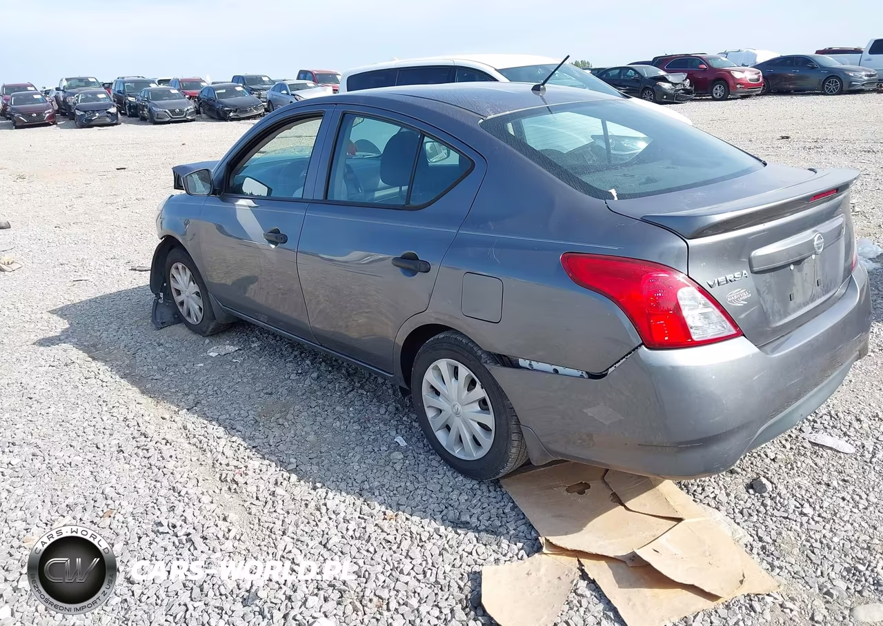 2018 Nissan Versa 1.6 S+ VIN:3N1CN7AP7JL825205 - 3