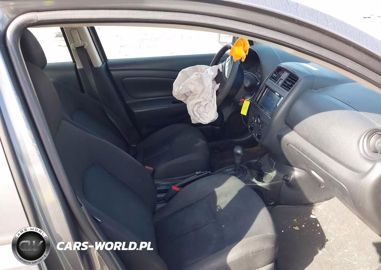 2018 Nissan Versa 1.6 S+ VIN:3N1CN7AP7JL825205 - 5