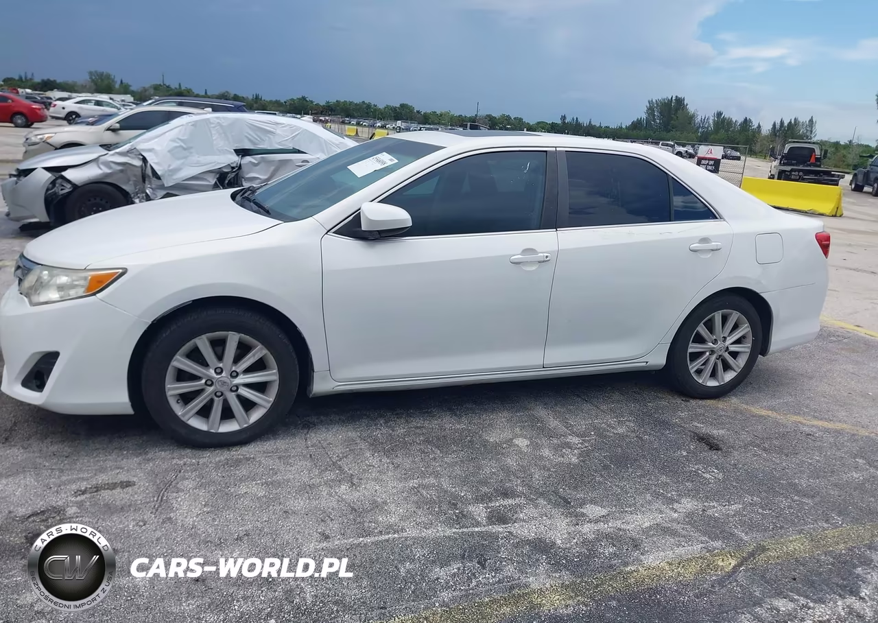 2012 Toyota Camry Xle VIN:4T1BF1FK1CU550161 - 14