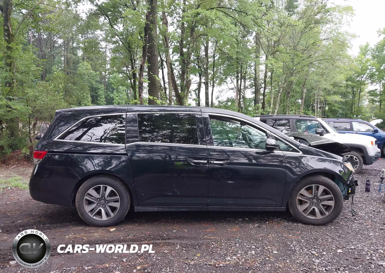2016 Honda Odyssey Touring-Touring Elite VIN:5FNRL5H95GB047504 - 13