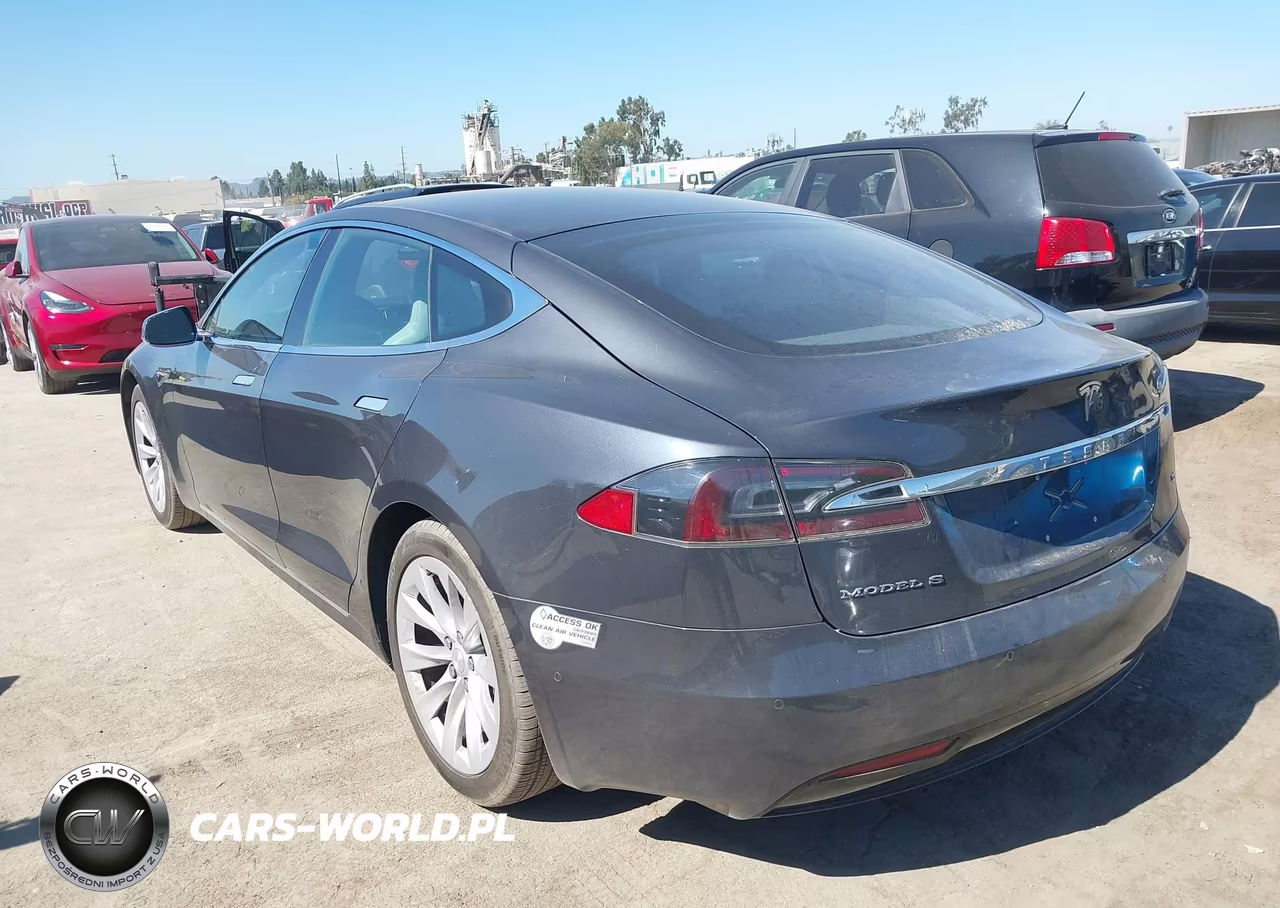 2016 Tesla Model S VIN:5YJSA1E19GF151329 - 3
