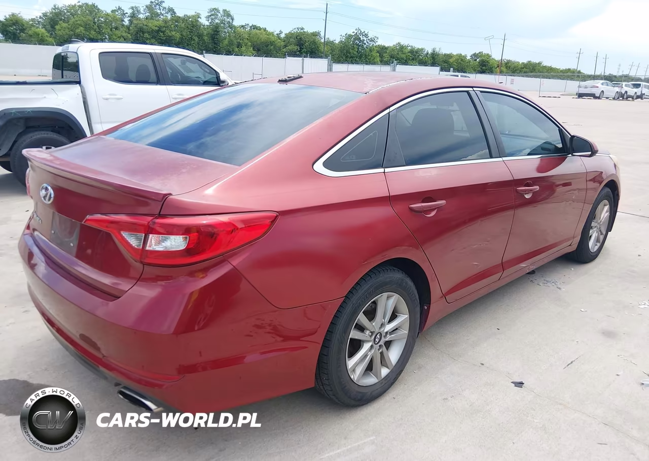 2016 Hyundai Sonata Se VIN:5NPE24AF4GH286409 - 4