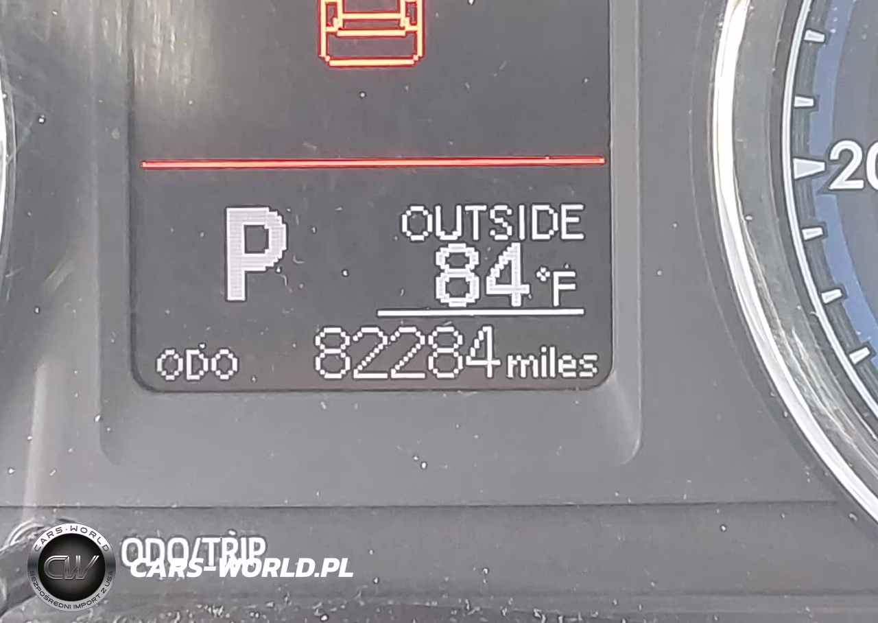 2019 Toyota Corolla Le VIN:5YFBURHE0KP926621 - 15